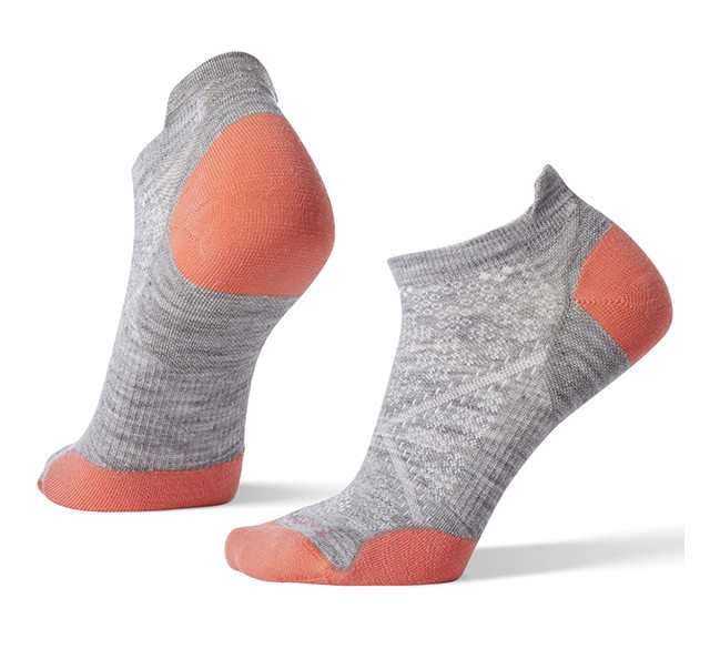 smartwool women's phd run light elite low cut socks