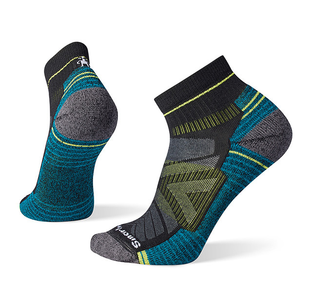 Wool Socks for Women Keep feet warm Smartwool®