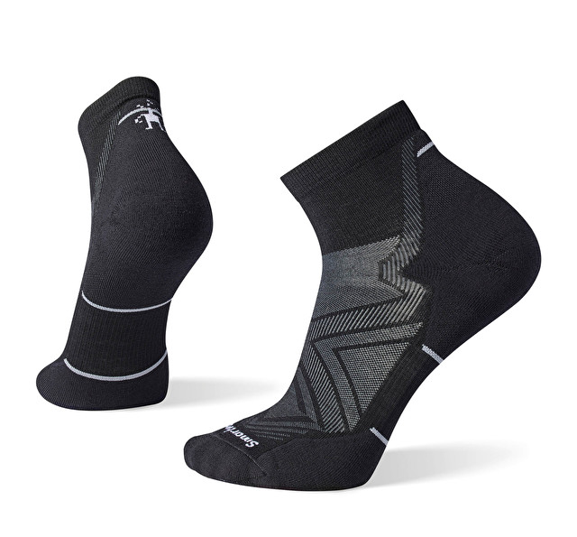 Wool Socks for Men Keep feet warm Smartwool®